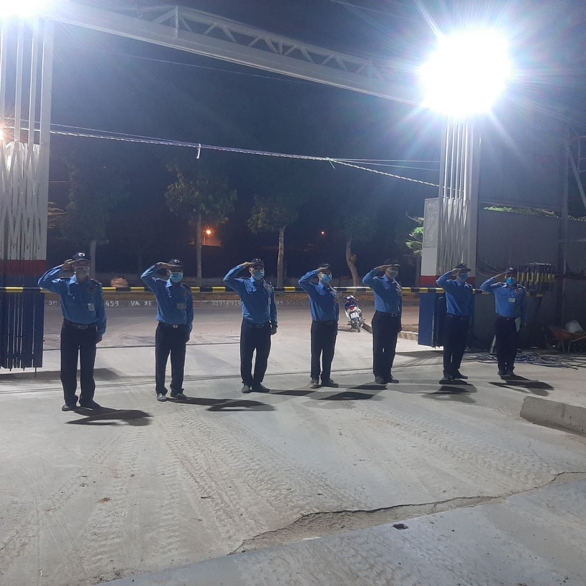 những gôc khuất trong nghề bảo vệ